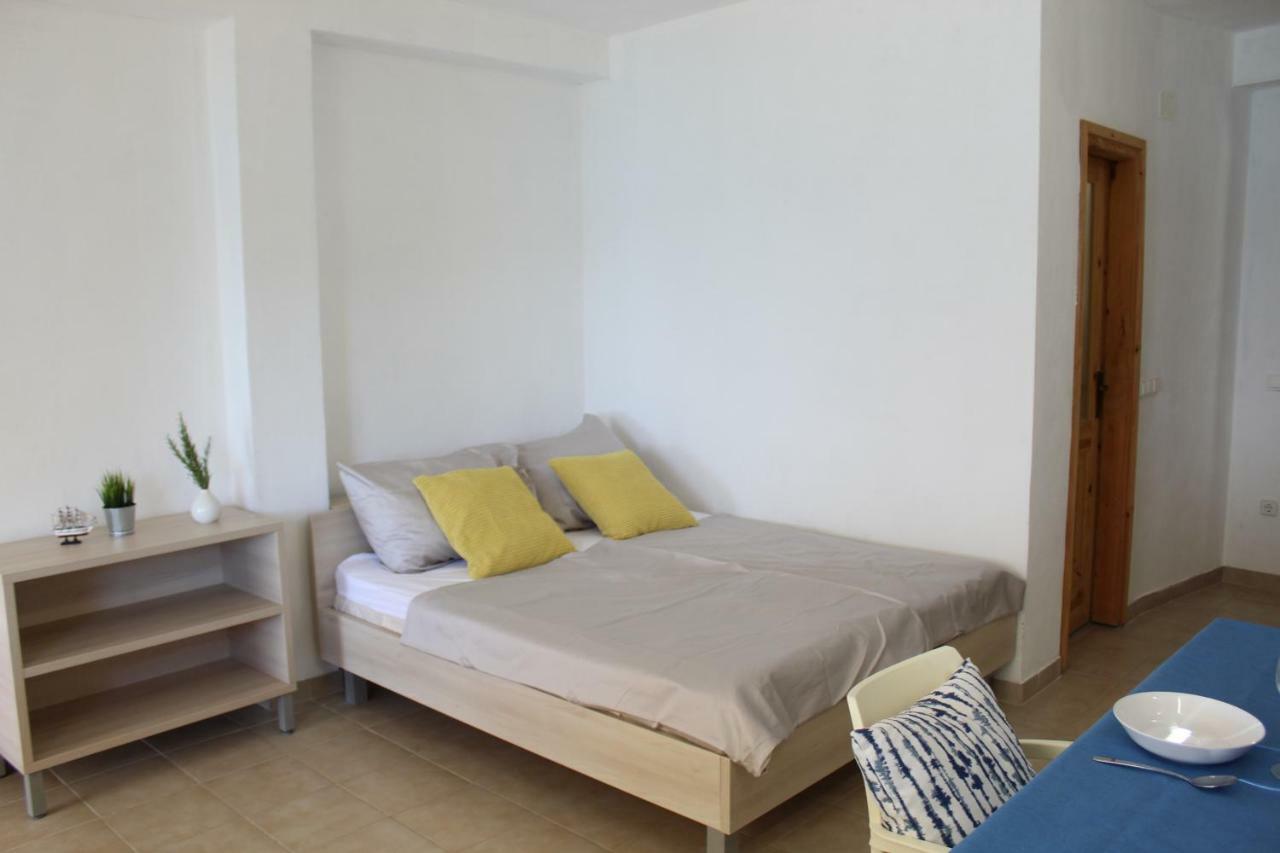 Apartments Andrea เวลาลูกา ภายนอก รูปภาพ